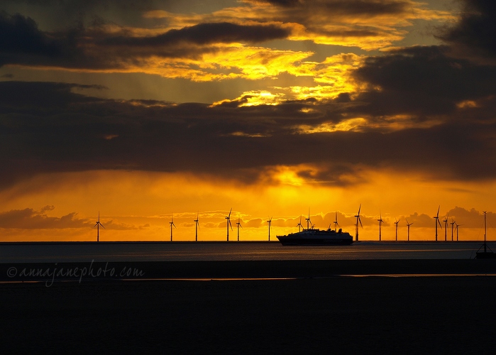 20080405-crosby-sunset-ferry.jpg