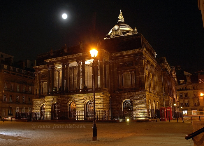 20091031-liverpool-town-hall.jpg