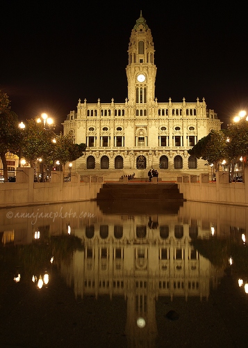 20110910-porto-city-hall-night-reflection.jpg