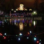 20111223-cincinnati-zoo-festival-of-lights.jpg