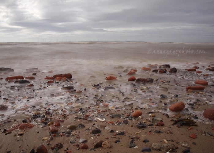 20120907-burbo-bank-beach-rubble.jpg