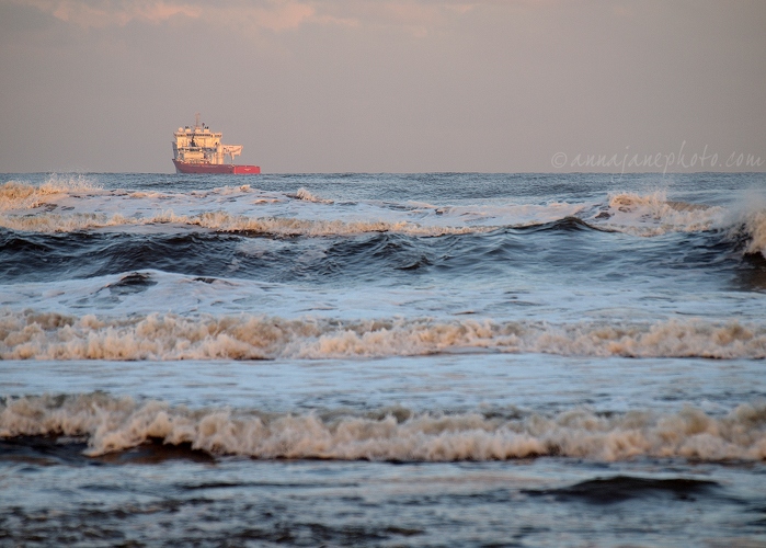 20121210-north-sea-waves.jpg