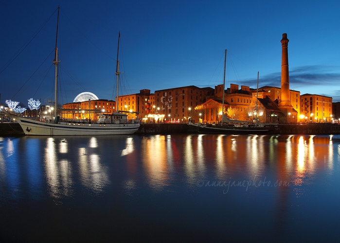 20130202-canning-dock-liverpool-dusk.jpg