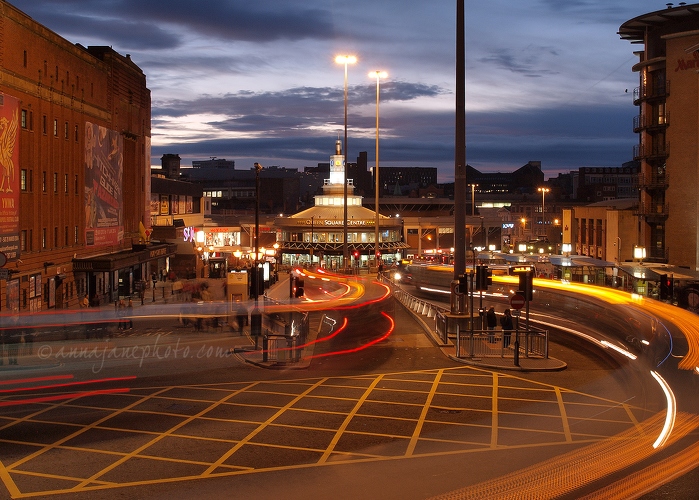 20131207-queen-square-liverpool.jpg