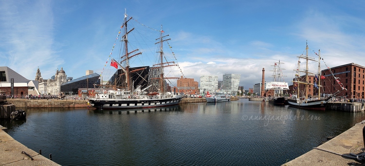 20140615-mersey-river-festival-panorama.jpg