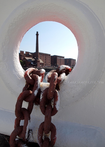 20140531-planet-lightship-porthole.jpg