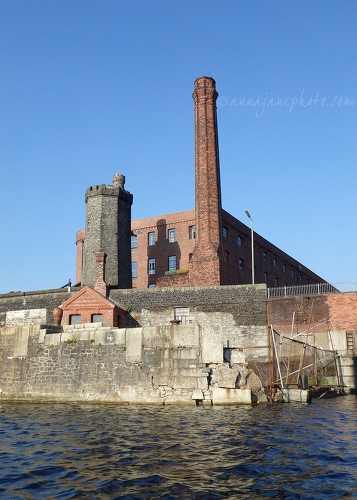 20140722-stanley-dock-warehouse-towers.jpg
