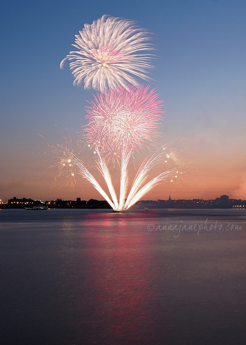 20150704-mersey-fireworks-1.jpg