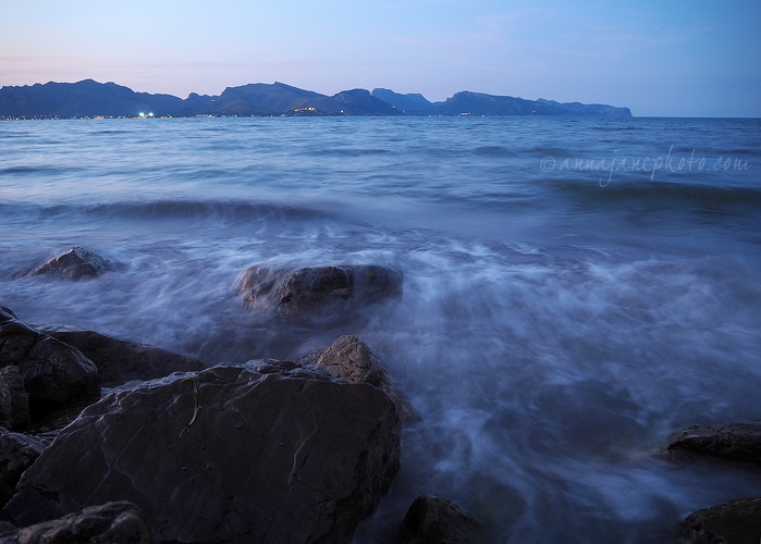 20150820-bay-of-pollença-at-dusk.jpg