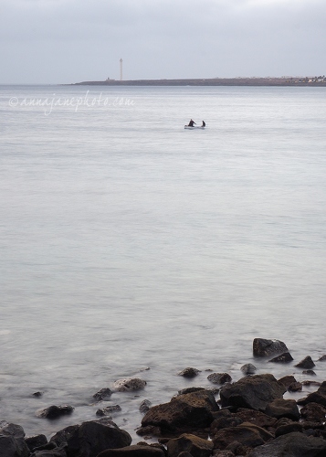 20160802-boat-and-faro-de-pechiguera.jpg