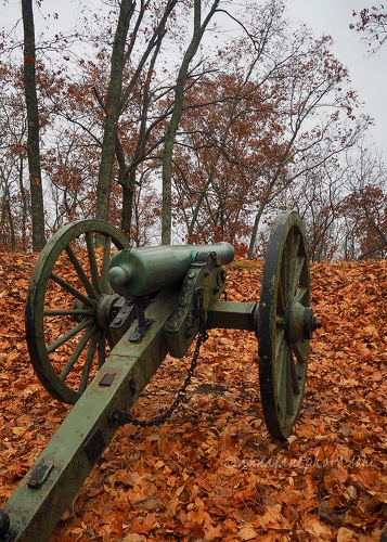 20161226-kennesaw-mountain-cannon.jpg