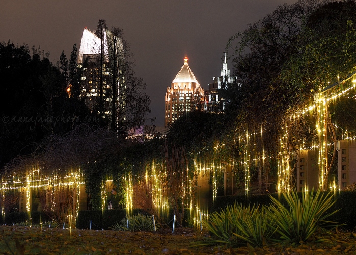 20161227-atlanta-skyscrapers-and-lights.jpg