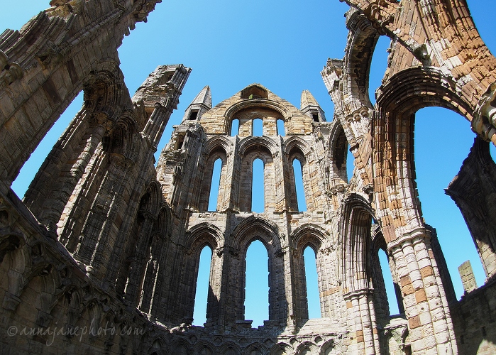 20180722-whitby-abbey-1.jpg