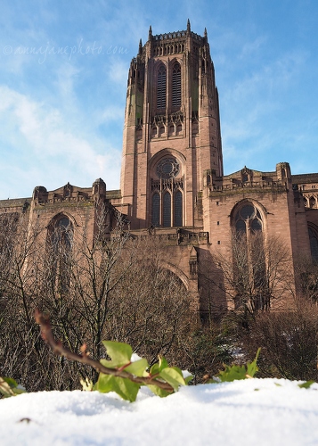 20190130-liverpool-cathedral-snow.jpg